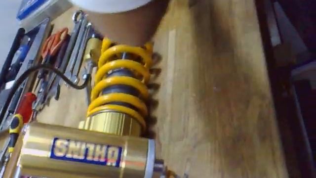 Rebuild SUZUKI GSXR1000 K3 OHLINS Rear Shock(Part 1)(SINGAPORE)www.teamhklracing.com смотреть онлайн