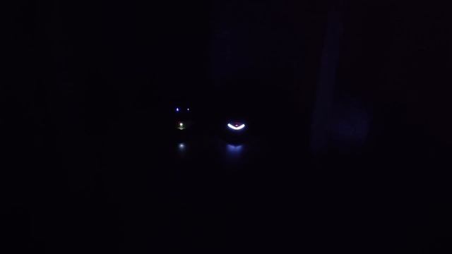 Прикормочный кораблик Flytek V020 vs D18B смотреть онлайн