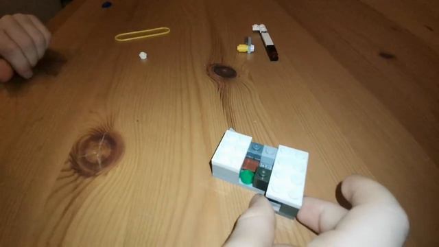 Как сделать очень мощный пистолет из LEGO смотреть онлайн