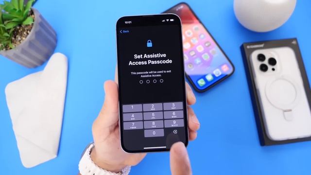 How to Enable iOS 17 NEW MODE (Assistive Access) смотреть онлайн