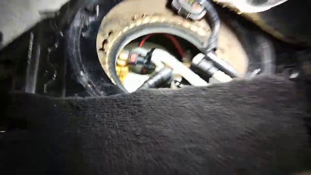 Cayenne V8 2006 fuel pump replacement & new fuel filter смотреть онлайн