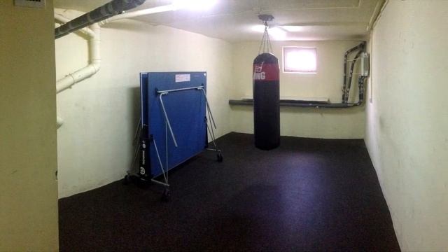 ОБЗОР ТРЕНАЖЕРНОГО ЗАЛА В ОБЩЕЖИТИИ смотреть онлайн