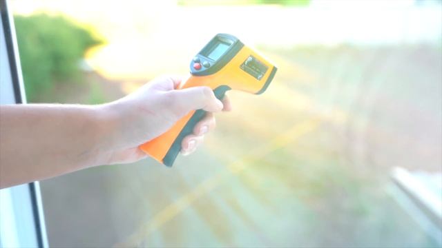 КТО НАЙДЁТ САМЫЙ ГОРЯЧИЙ ПРЕДМЕТ ПОЛУЧИТ 10000 смотреть онлайн