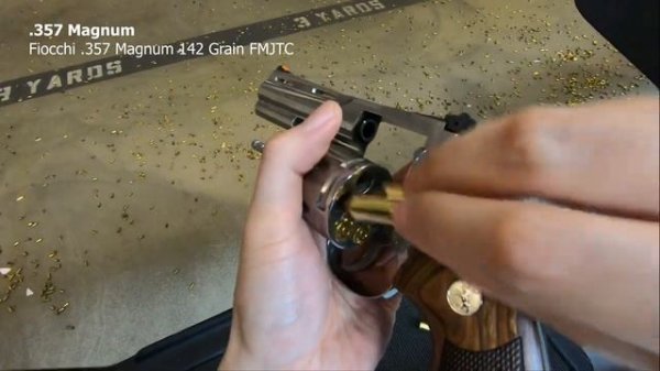 Colt Python (.38 Special vs .357 Magnum)