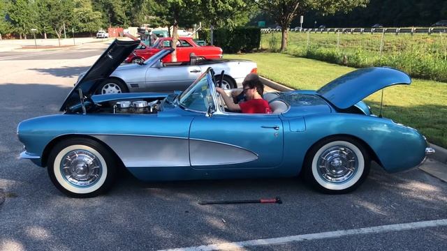 1956 Corvette (C1) смотреть онлайн