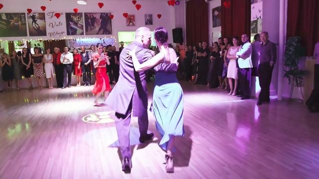 Александр Сикорский и Надежда Пивоварова - Lovely смотреть онлайн