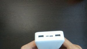 Повербанк xiaomi 20000  не заряжается, не берет зарядку