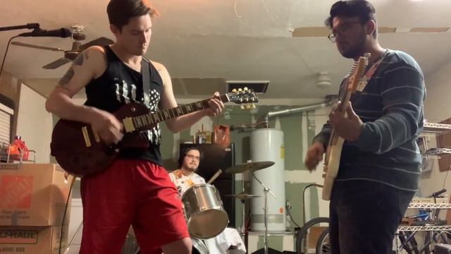 The Bad Luck Club - Conor Anaconda, Adrian Solares, and Michael Kearney смотреть онлайн