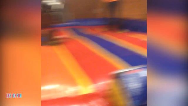 Я Ржал До Слез? Приколы / Смешные Видео / Смешные ситуации людей, когда игра проигрывает смотреть онлайн