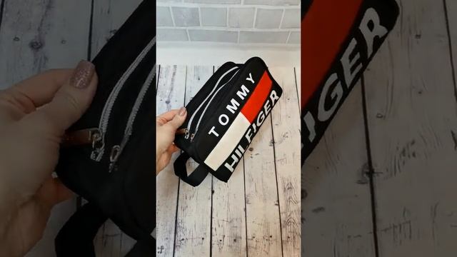 Сумка / нессер Tommy Hilfiger смотреть онлайн