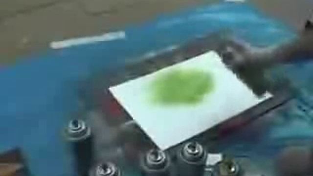 Рисунки баллончиком на бумаге