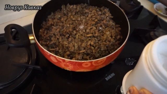 Готовим Жульен С Грибами И Курицей смотреть онлайн