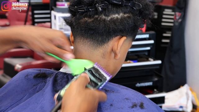 BARBER TUTORIAL: TAPER FADE | CURLY TOP | SHEAR WORK смотреть онлайн