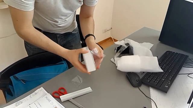 Unboxing Meizu M3 Mini