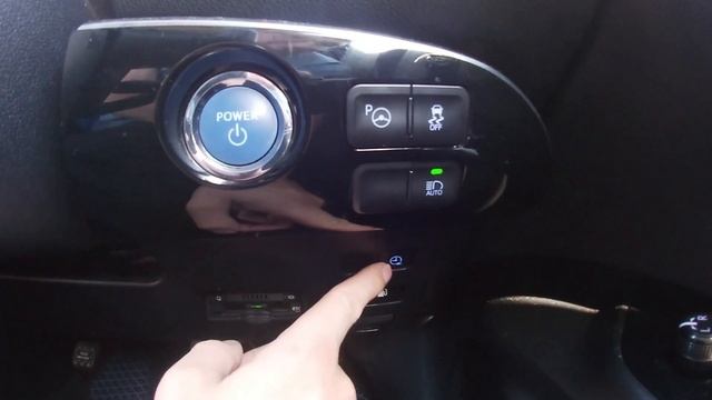 Обзор - Тест Драйв Toyota Prius 2020г PHV смотреть онлайн