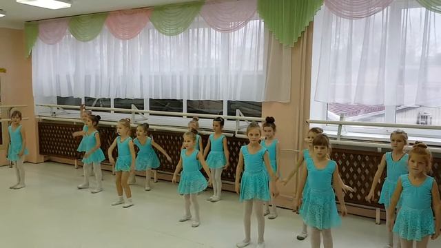 Танец Снежинки смотреть онлайн