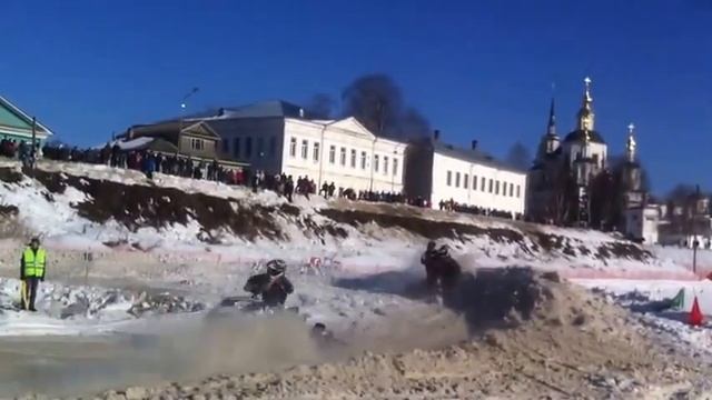 Гонки на снегоходах смотреть онлайн