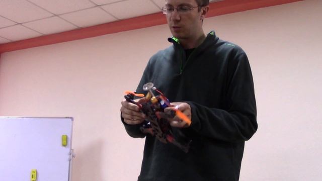 Любительские беспилотные летательные аппараты, часть 1 - квадрокоптеры. смотреть онлайн