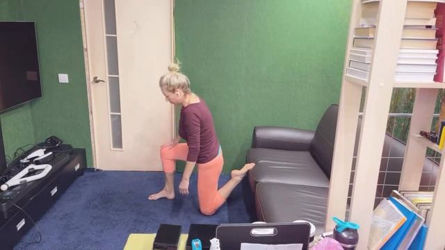 День 3 Зарядка долгожителя как быть стройной и здоровой в любых условиях смотреть онлайн