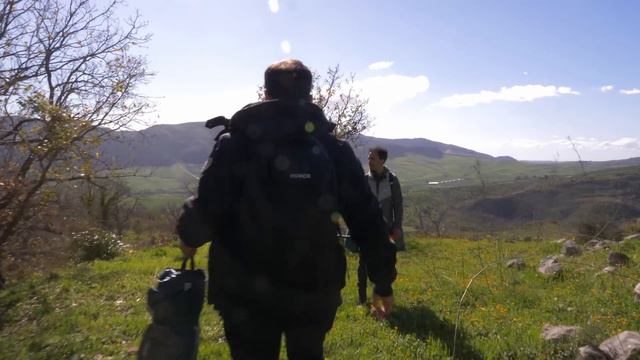 Troviamo delle MONETE ANTICHE disperse NEI BOSCHI! - Business Maker #39 смотреть онлайн