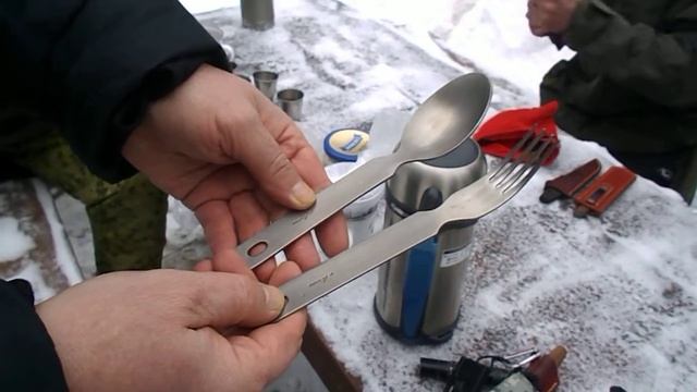 Полевой набор столовых приборов. смотреть онлайн