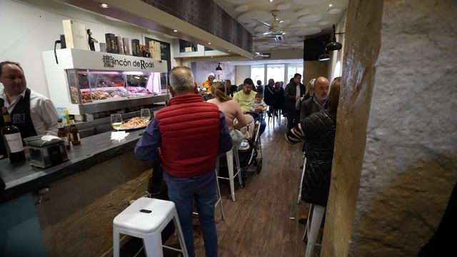 Epic Granada Tapas Tour (2023) смотреть онлайн