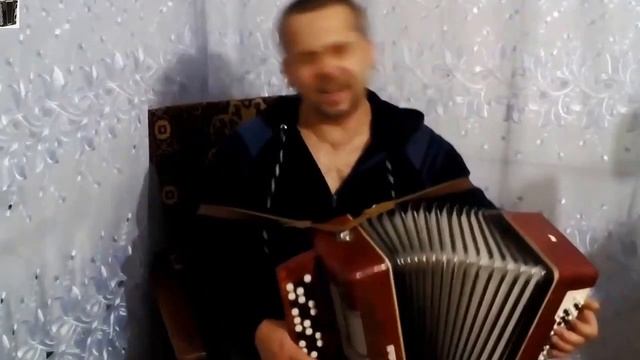 Аккорд - Листья желтые (Игра на баяне) смотреть онлайн