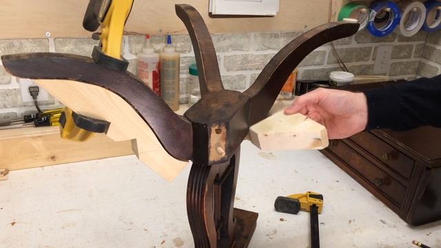Pedestal Table Leg Repair with Vector Clamping | Woodworking How To #Restoration смотреть онлайн