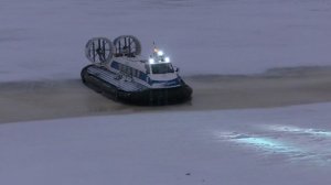 КАТЕР НА ВОЗДУШНОЙ ПОДУШКЕ