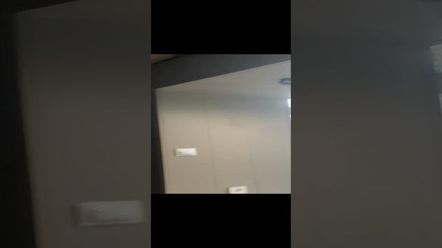 VID_20230609_192203.mp4