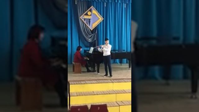 Дж.Перголезі . Концерт для флейти з оркестром G dur, l частина . смотреть онлайн