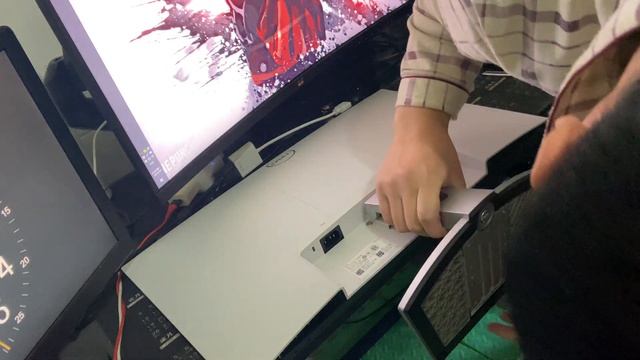 【开箱】戴尔S2421HN显示器 смотреть онлайн