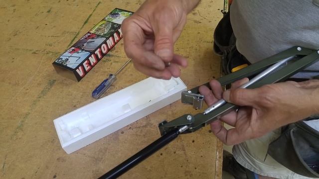 Halls Greenhouses: Building And Installing An Auto Roof Vent Opener