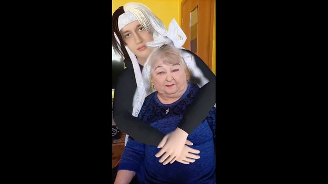 БАБУШКА ВЫХОДИТ ЗА НЕКОГЛАЯ смотреть онлайн