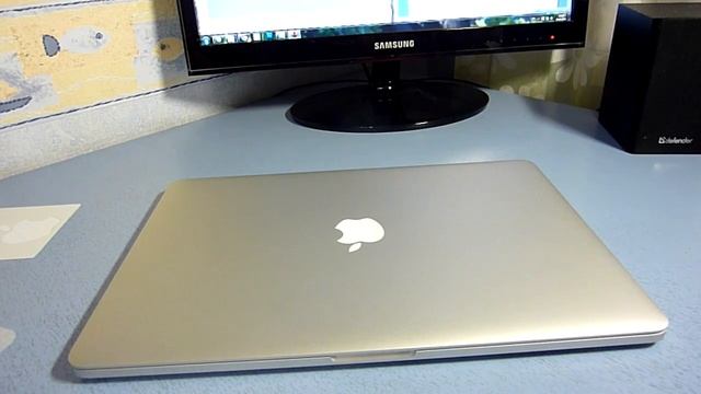 Распаковка MacBook Pro Retina 15 Late 2013 (Базовая модель/Iris Pro) смотреть онлайн