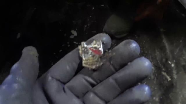 СТРАШНЫЙ ДОМ В ЛЕСУ!!! смотреть онлайн