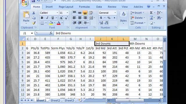 Merge and unmerge cells in Excel смотреть онлайн
