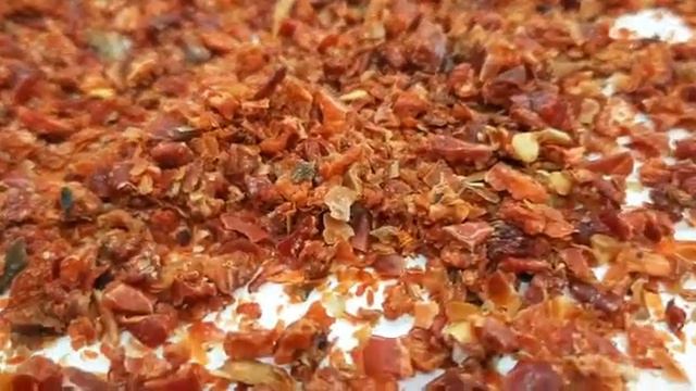 Паприка резаная. специя смотреть онлайн