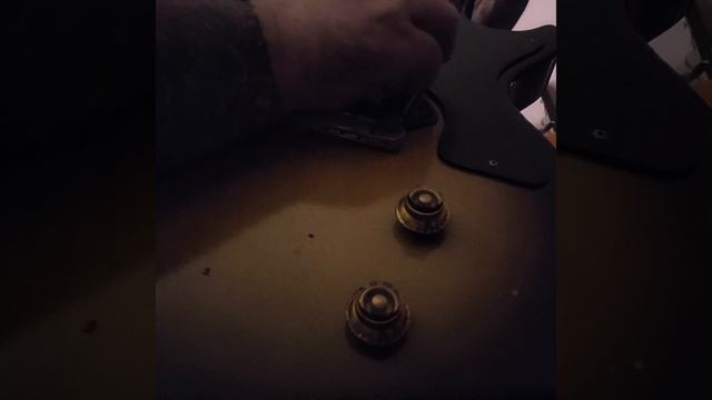 1956 Gibson Junior смотреть онлайн