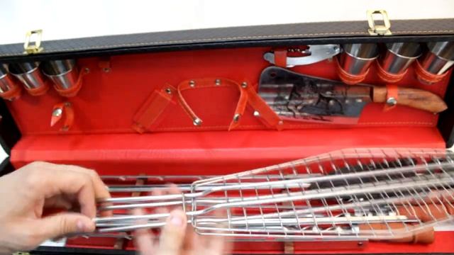 Набор для пикника в кейсе – обзор от магазина подарков «Счастливый случай» смотреть онлайн