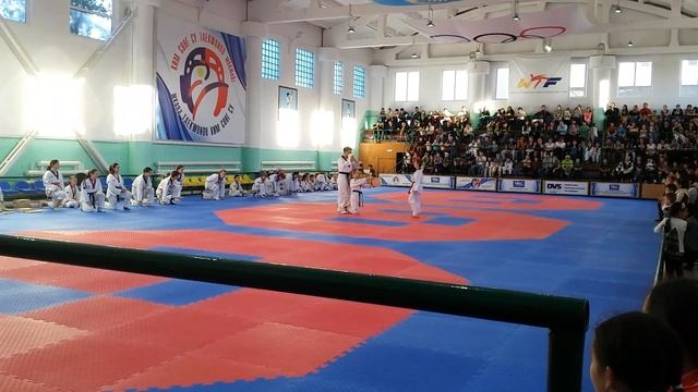 Таеквондо!!! Показательное выступление в школе Таеквондо Ким Сонг Су г. Павлодар.