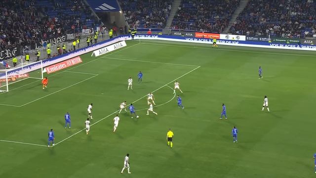 OLYMPIQUE LYONNAIS - CLERMONT FOOT 63 (1 - 2) - Highlights - (OL - CF63) / 2023-2024 смотреть онлайн