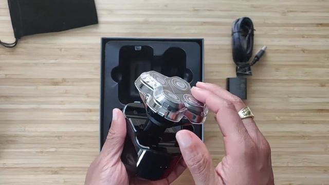 Pitbull Gold PRO Skull Shaver - Unboxing