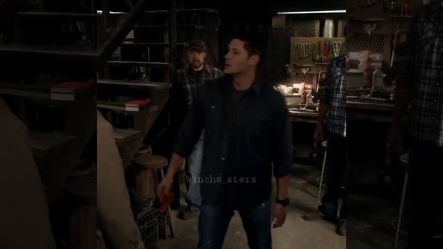 Видимо живёт? #shorts #supernatural #динвинчестер #кастиэль смотреть онлайн