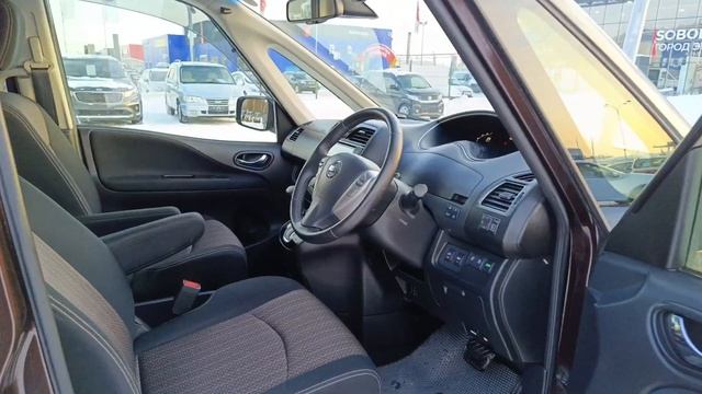 Nissan Serena 2015 полный привод, Один владелец - Заводской окрас - 7 мест смотреть онлайн