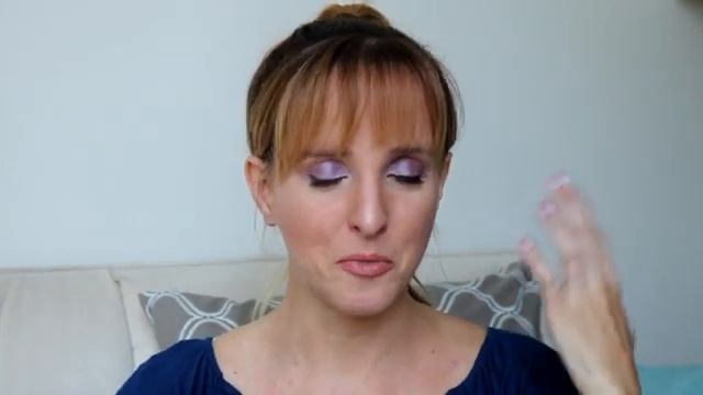 Comparing Six Essence Mascaras смотреть онлайн