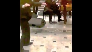 Мария Захарова танцует