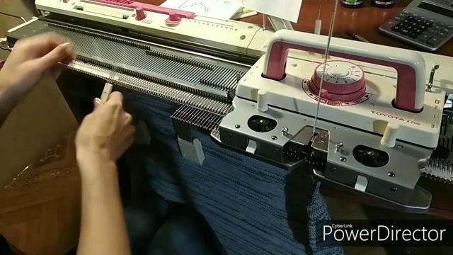 Свитер оверсайз или Хейворд на вязальной машине Тойота KS858. Часть 3 смотреть онлайн