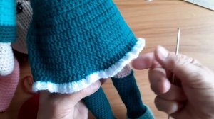 Сарафанчик для куклы. Вяжем крючком.