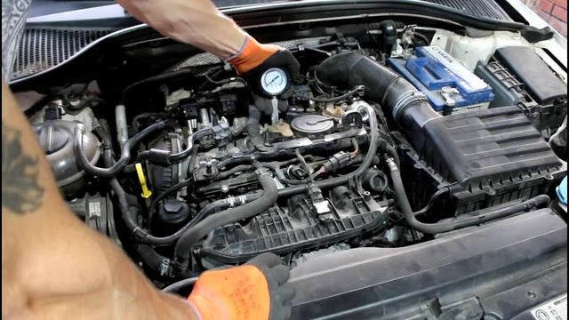 Замена свечей зажигания на Skoda Octavia 1,8 турбо Шкода Октавия 2013 года смотреть онлайн